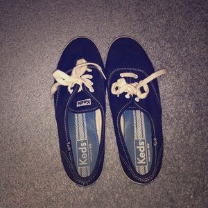 Black Keds